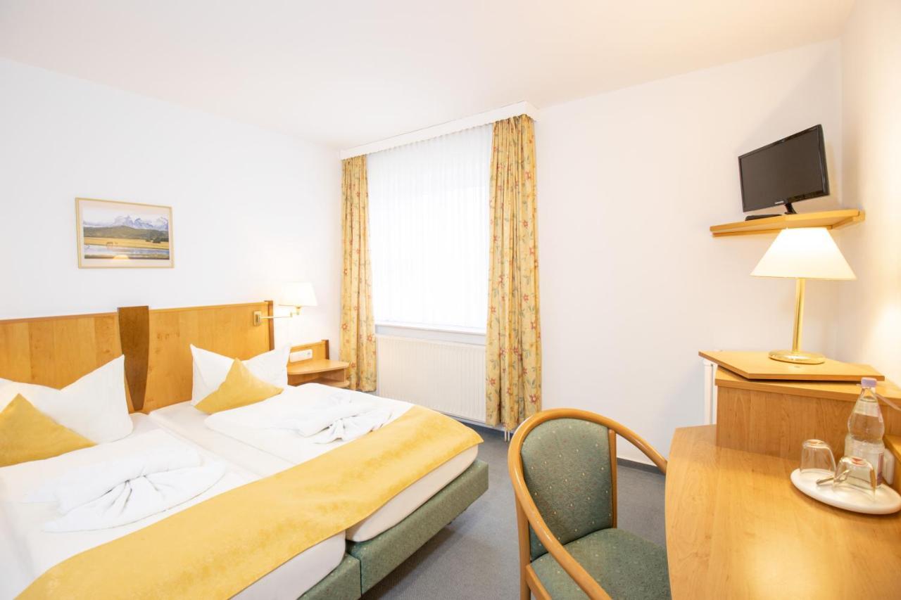 Hotel Garni Zwickau-Mosel Mulsen Exterior photo